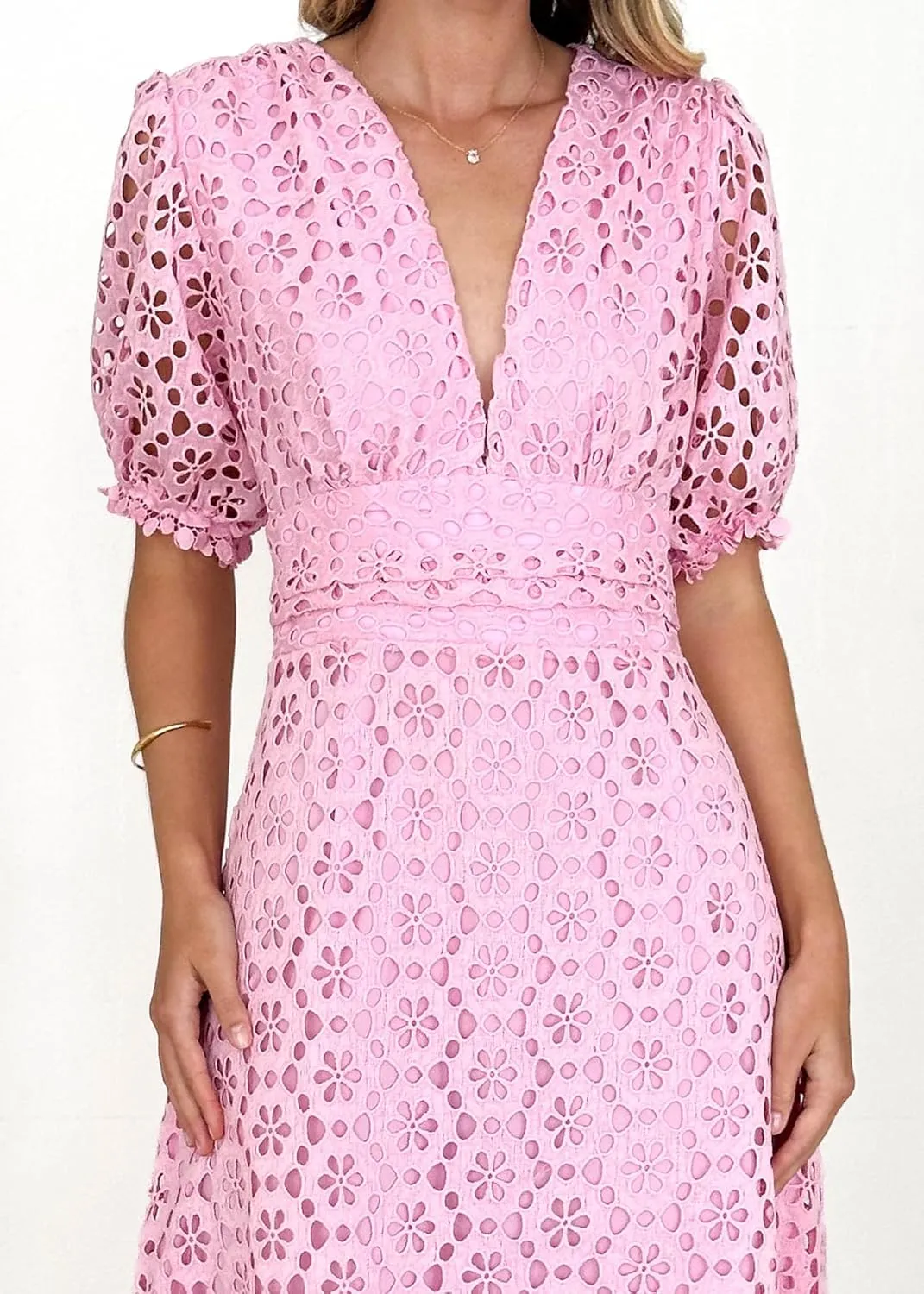 Womens 2025 Summer Maxi Dress Short Sleeve V Neck Hollow Out Eyelet A Line Long Flowy Beach Vacation Dresses